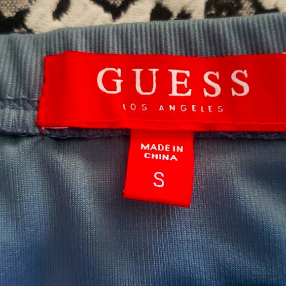 Guess top small sice color bluish☆ - Picture 5 of 7